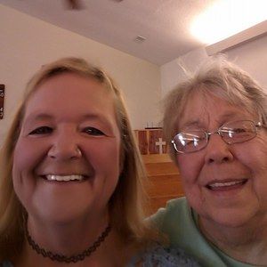 Meet your Posher, Lori